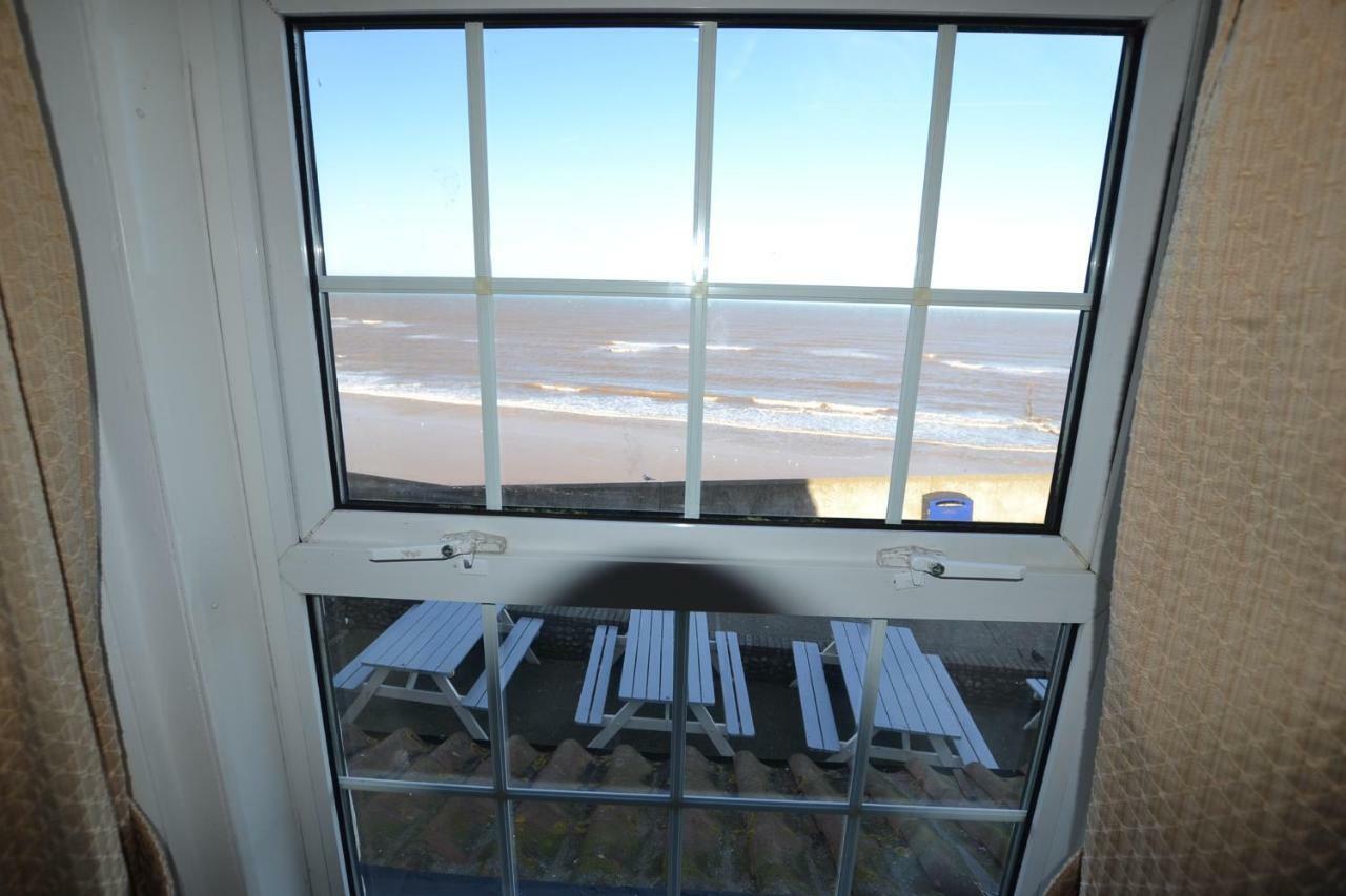 Bed and Breakfast The Two Lifeboats Sheringham Exterior foto